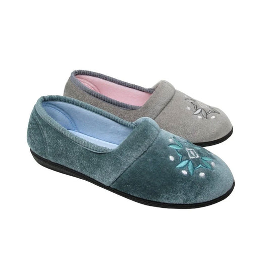 Roll front, embroidered classic women's slippers