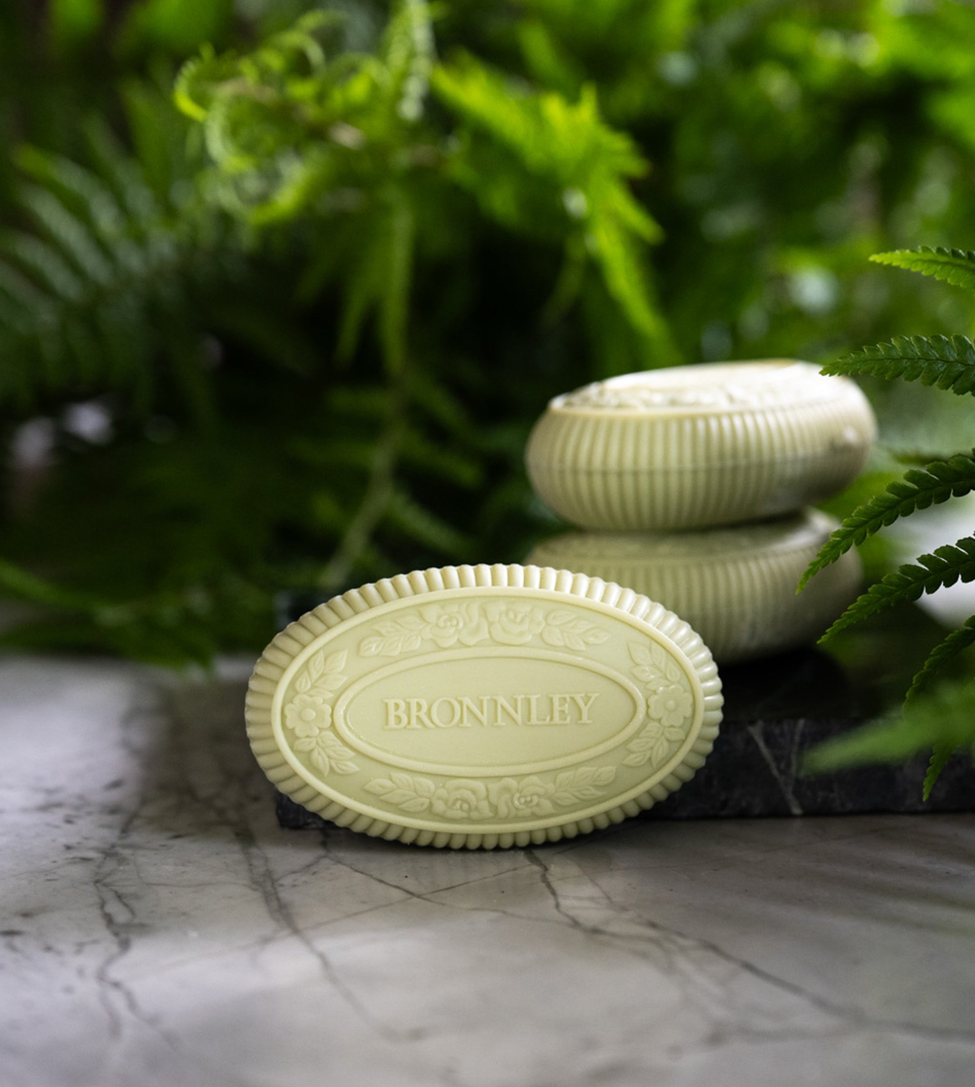 Bronnley English Fern luxury gift box, 3 soaps, hand balm &amp; a ceramic coaster