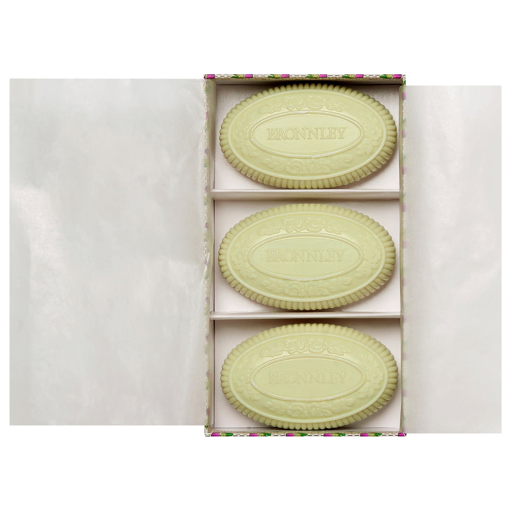 Bronnley English Fern luxury gift box. Three soaps, hand balm &amp; a ceramic soap dish